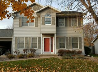 909 Lake St, Onalaska, WI 54650