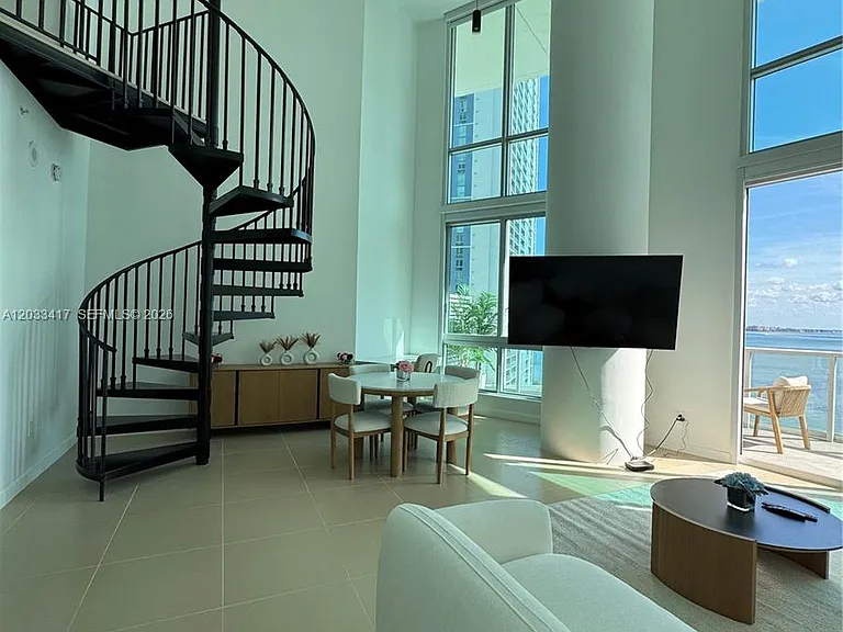 300 S Biscayne Blvd #L-1218 — Photo 14
