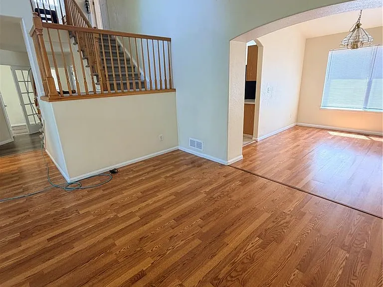 10593 Madison St — Photo 4