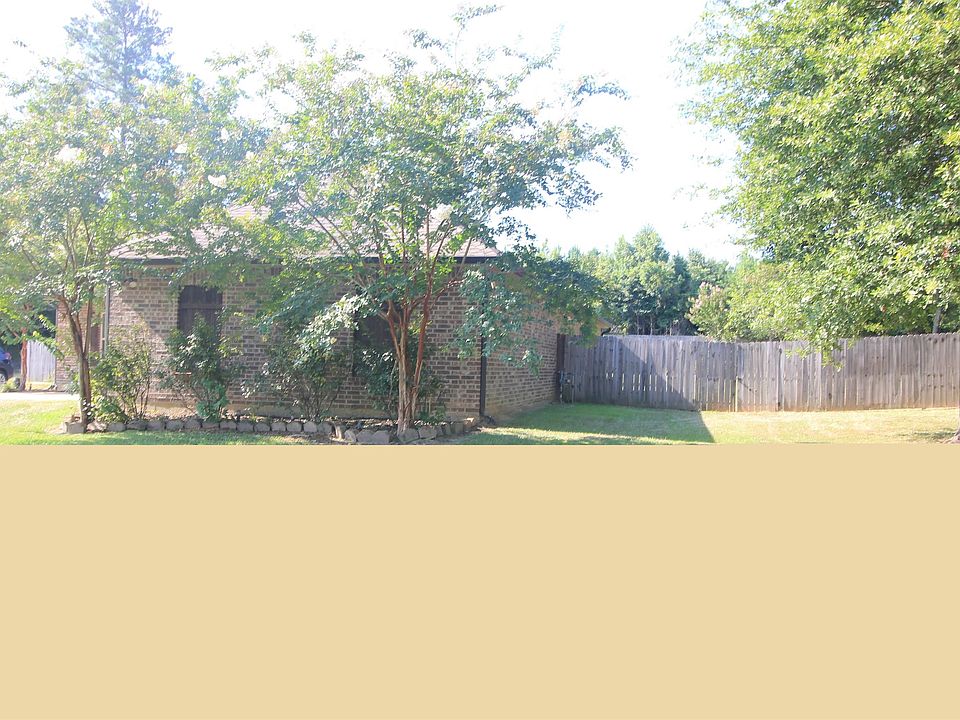 2nd image of 151 Markia Dr