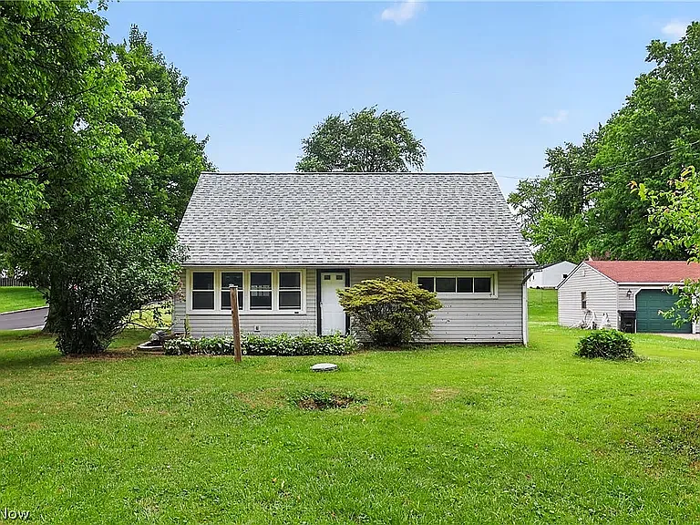 4174 Burkey Rd — Photo 1