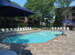 4 Canton Rd #3001, Quincy, MA 02171
