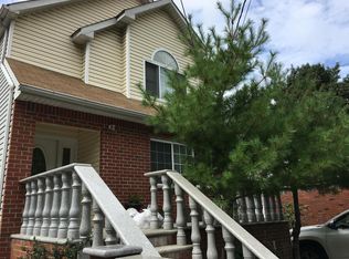 196 Highland Ave, Staten Island, NY 10301