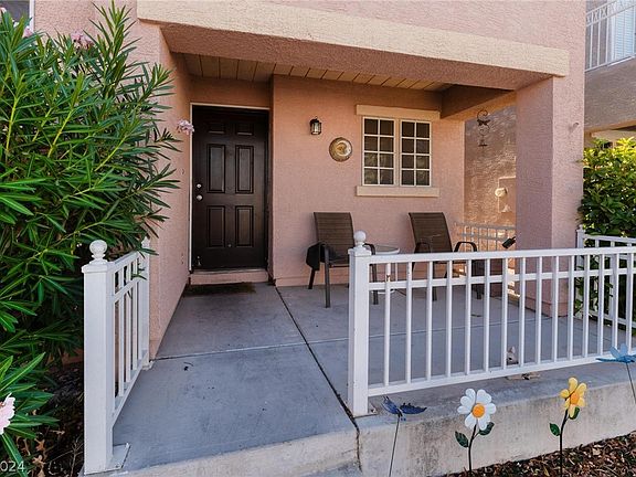 4th image of 7365 Aquifer St
