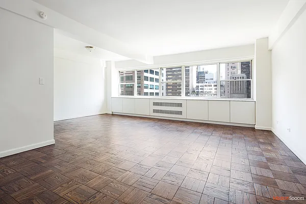 Rented by Modern Spaces | media 31