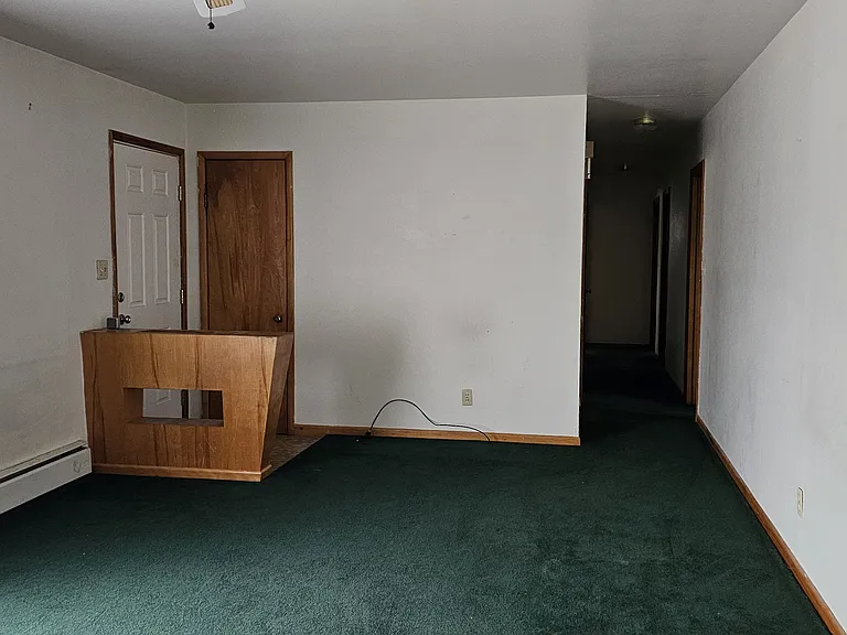 29401 Ida St — Photo 2