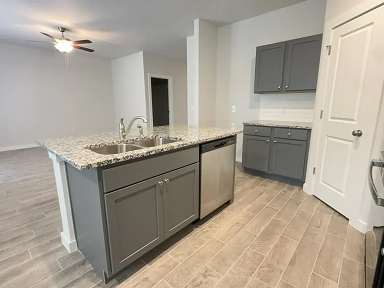 16841 Jigsaw Jct — Photo 3