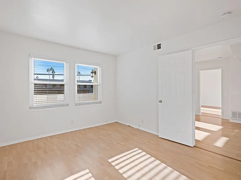 231 Cabrillo St — Photo 12