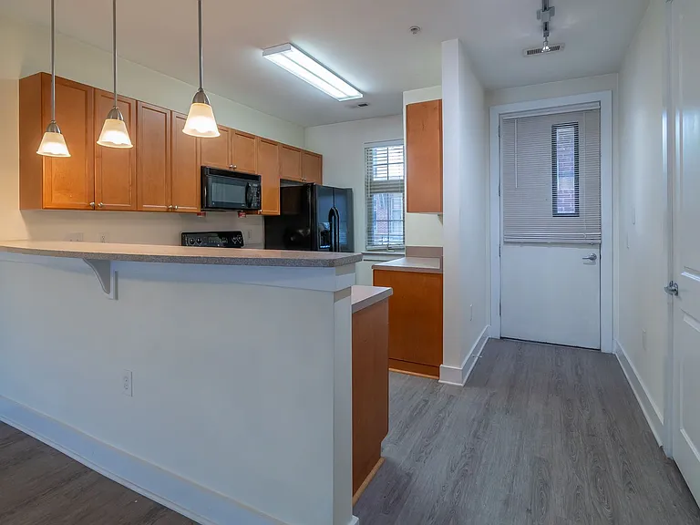 1101 W 1st St #208 — Photo 9