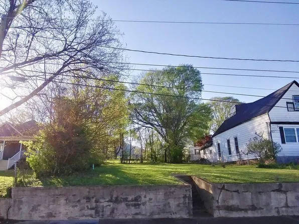 4217 Oakland Ave, Chattanooga, TN 37410