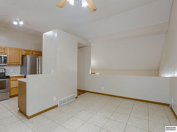 5th image of 13527 Glendale Cir