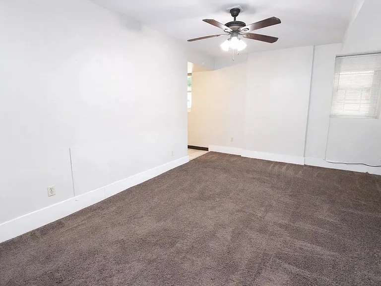 1-Bedroom (Unit A)