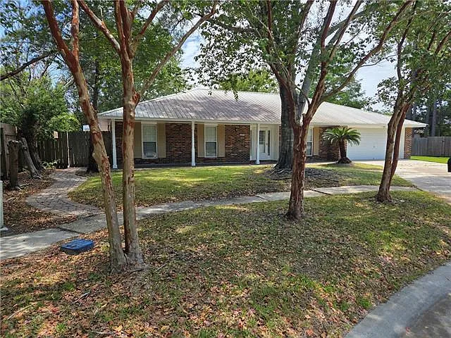 207 Sydney Cir