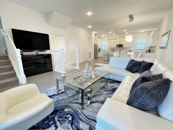 12756 Machiavelli Way, Palm Beach Gardens, FL 33418