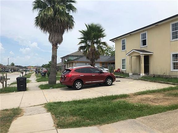 5th image of 13642 N Lemans St