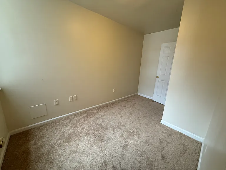 906 Whitelock St #2 — Photo 7