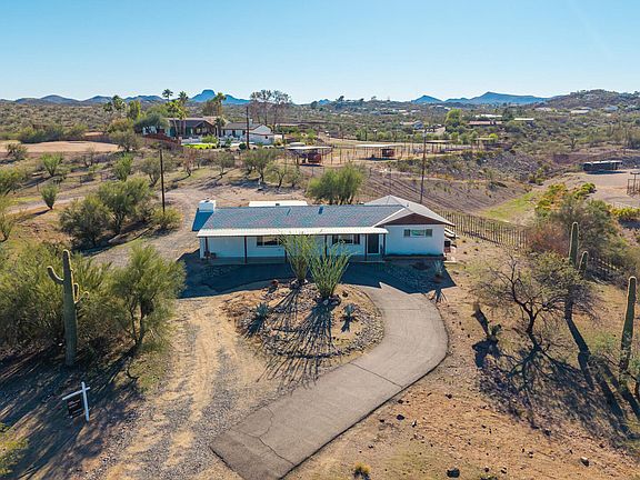 2nd image of 875 W PALO VERDE Drive