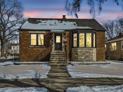 2253 S 9th Ave, Riverside, IL, 60546