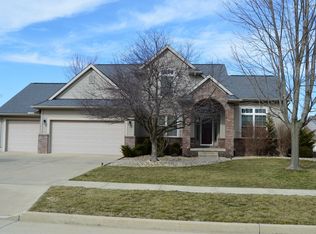 3908 Anabelle Dr, Bloomington, IL 61705