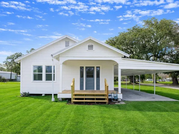 5543 Bayou Black Dr, Gibson, LA 70356