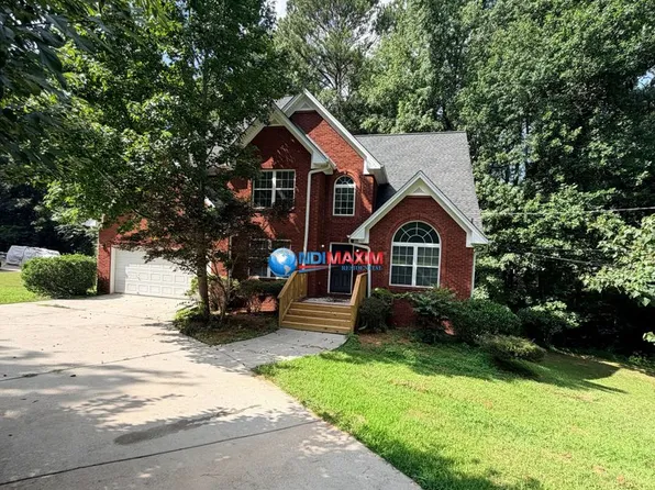 2544 Carnes Rd, Jonesboro, GA 30236