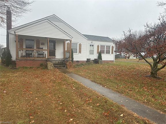 3rd image of 6600 Windsor Rd