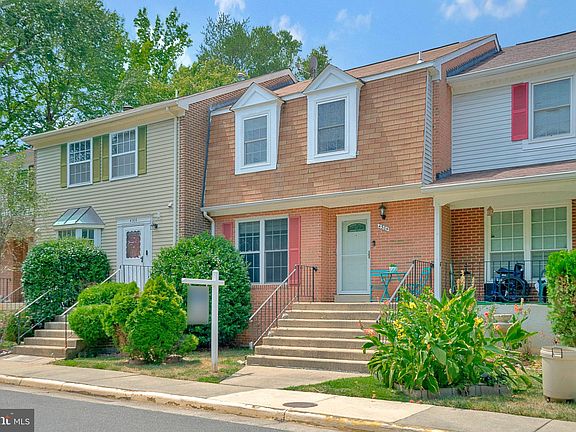 4th image of 4304 Wyres St