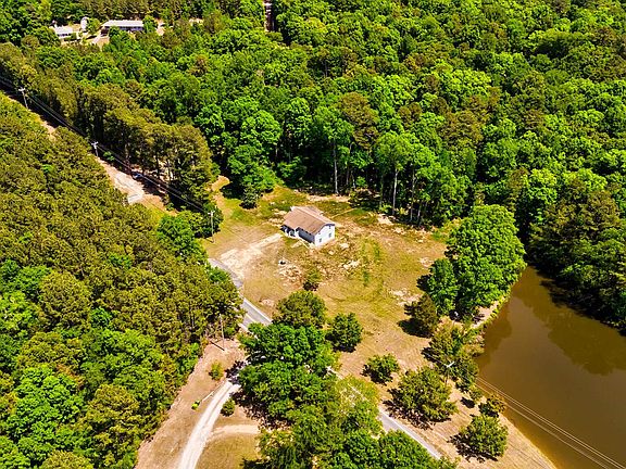 3rd image of 1133 Old Hilton Rd