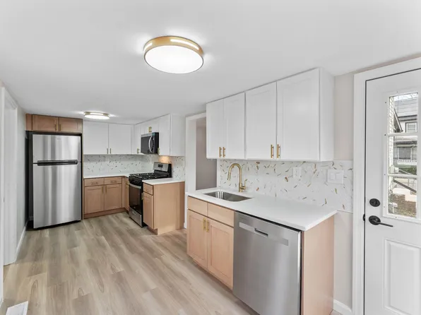 310 Smith St, Millville, NJ 08332