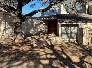 9823 Strathaven St, San Antonio, TX 78240