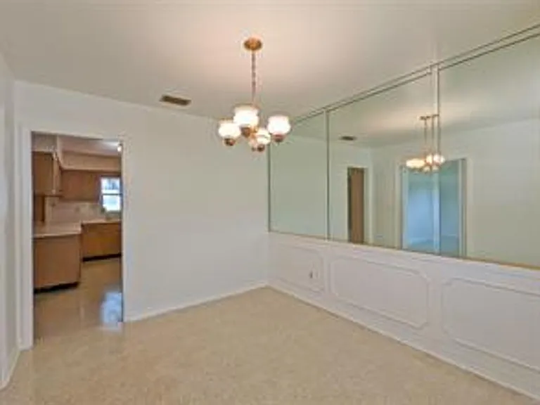 18110 Dorman Rd — Photo 14