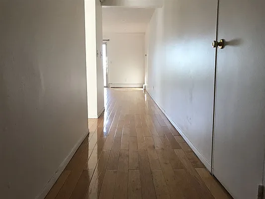 Rented by Urban Luxe | media 10