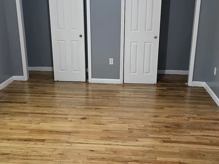 135 Seymour Ave #1 — Photo 10