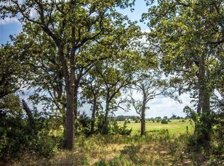 800 W White Oak Rd, West, TX 76691