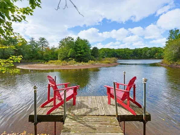2415 Bay Rd, Sharon, MA 02067