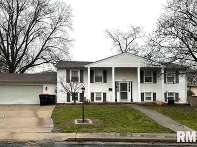 7018 N Willow Wood Dr, Peoria, IL, 61614