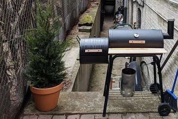 Rented by NY Living Solutions | media 16