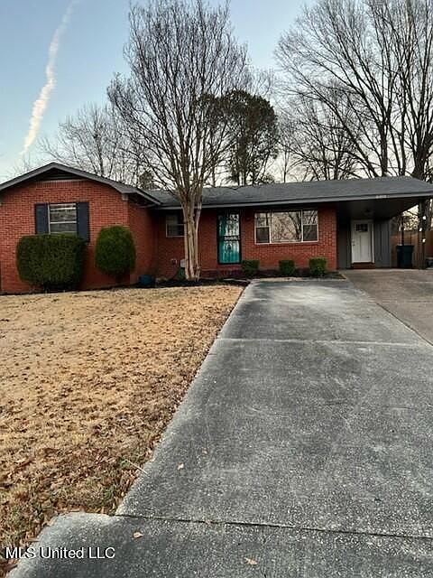 1st image of 8488 Southaven Cir E