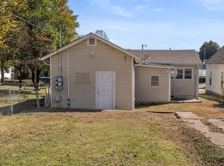 801 E Mobile St #2, Florence, AL 35630