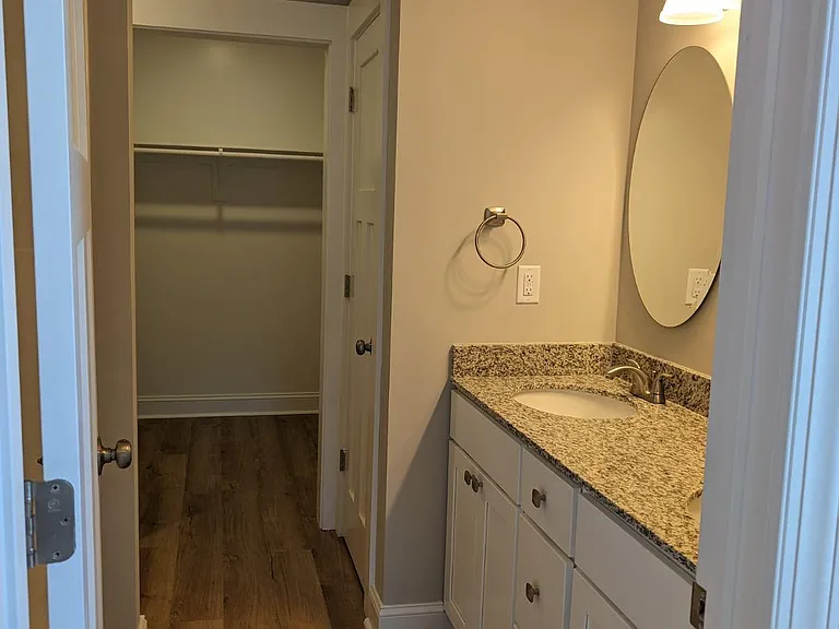 102 Jaelyns Way — Photo 15