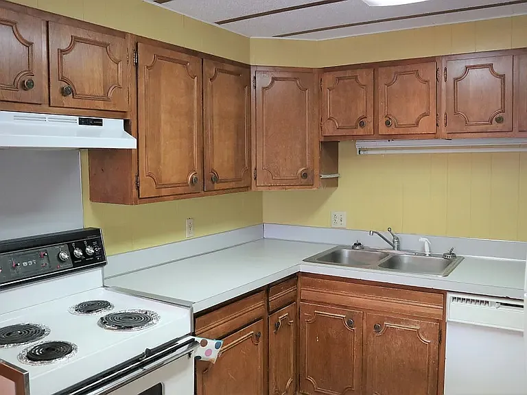 127 Crescent Dr — Photo 4