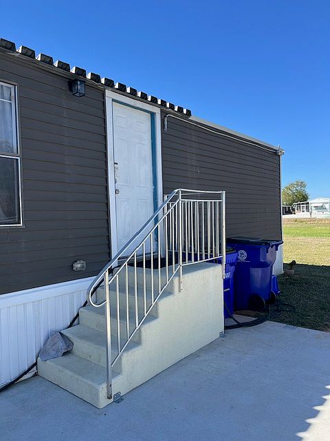 1st image of 18 Jackson Creek Cir
