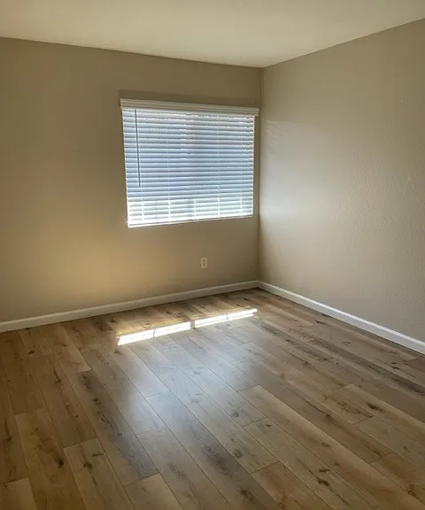 South Magnolia Villas - E — Photo 8