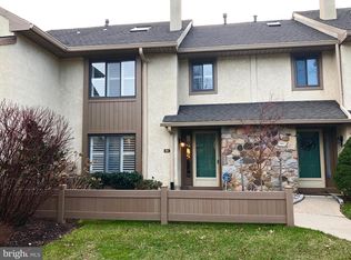 11 High Gate Ln, Blue Bell, PA 19422