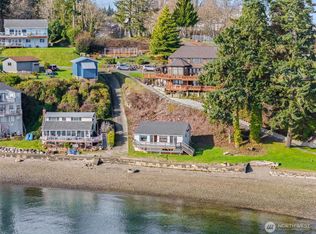 8561 E Caraway Rd, Pt Orchard, WA 98366