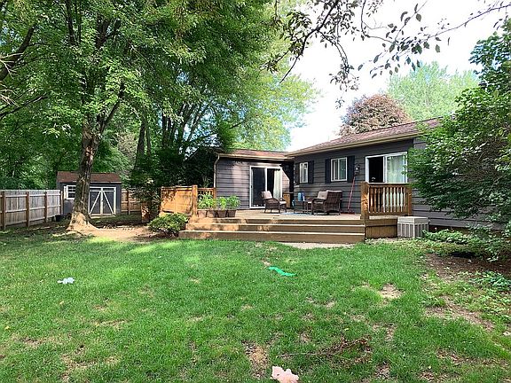 5th image of 2285 Popplewood Ct