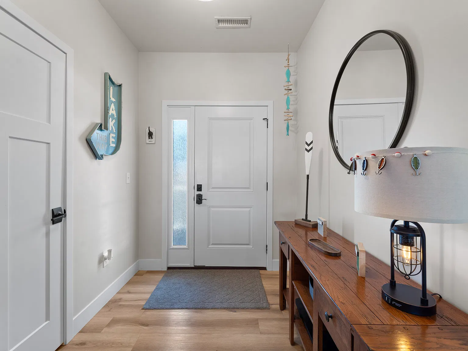 4 bed, $2,900 — Photo 3