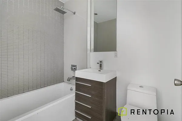 Rented by Rentopia | media 30