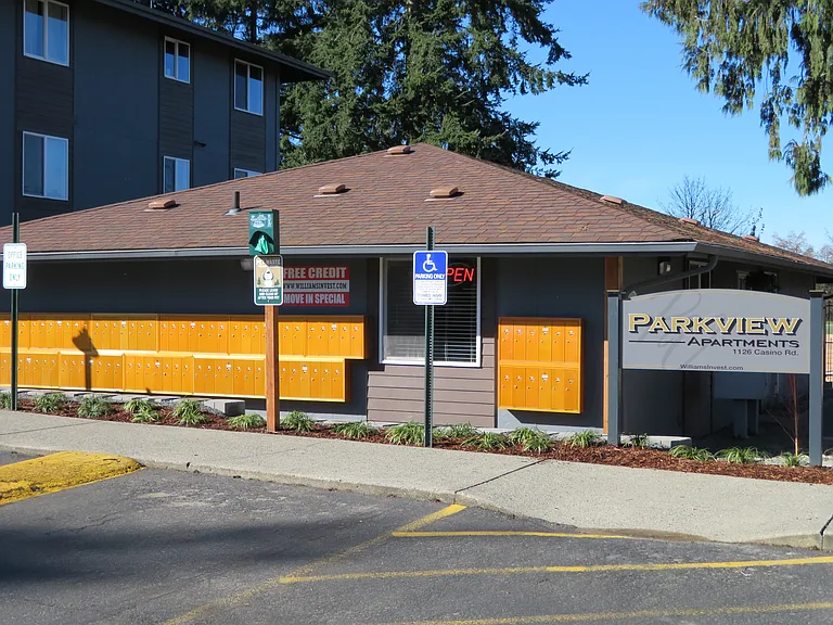 Parkview Apartments — Photo 26