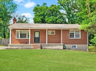 8726 Eddington Rd, Parkville, MD 21234